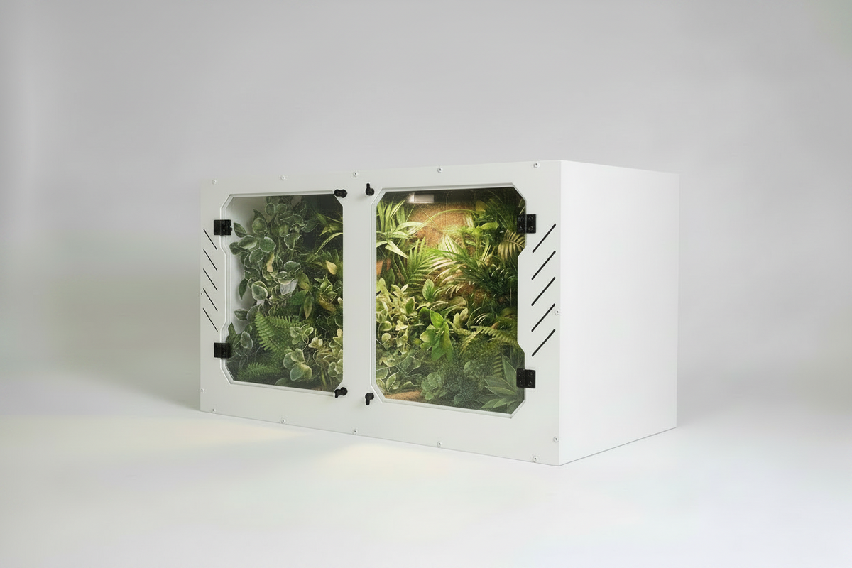 White pvc reptile enclosure with Plexiglass doors