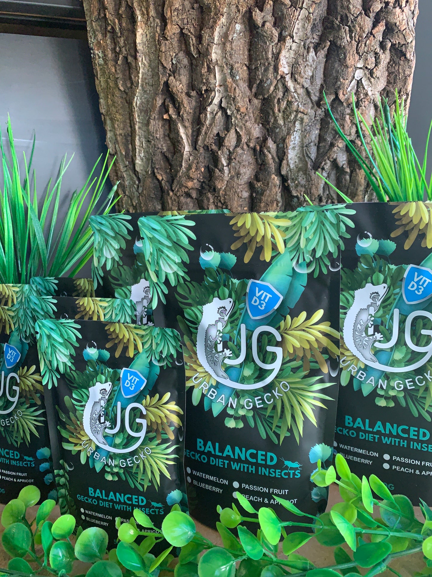 Urban Gecko Balanced Diet 110g resealable package