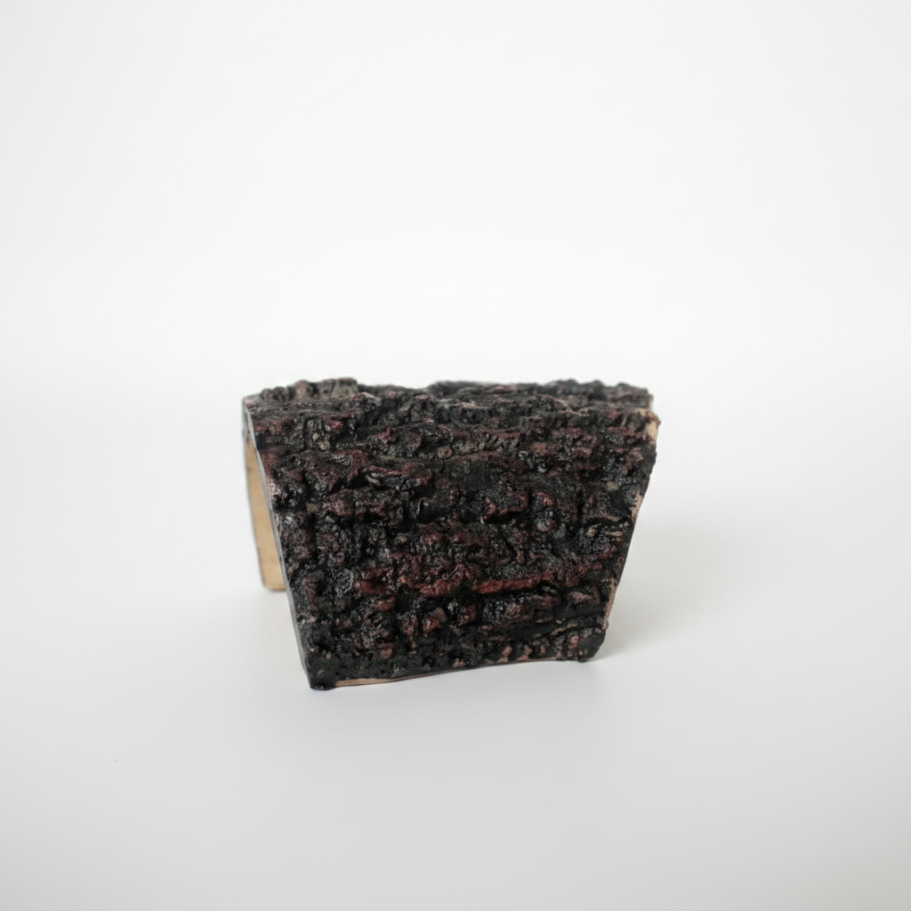 Wood log reptile resin hide